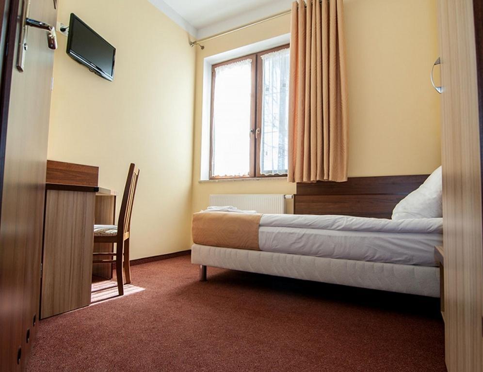 ホテルVera Sulechów 部屋 写真